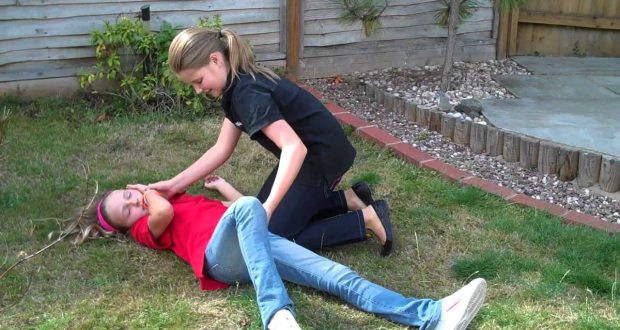 Unconscious Children Recovery Position – A Must For Every Parent