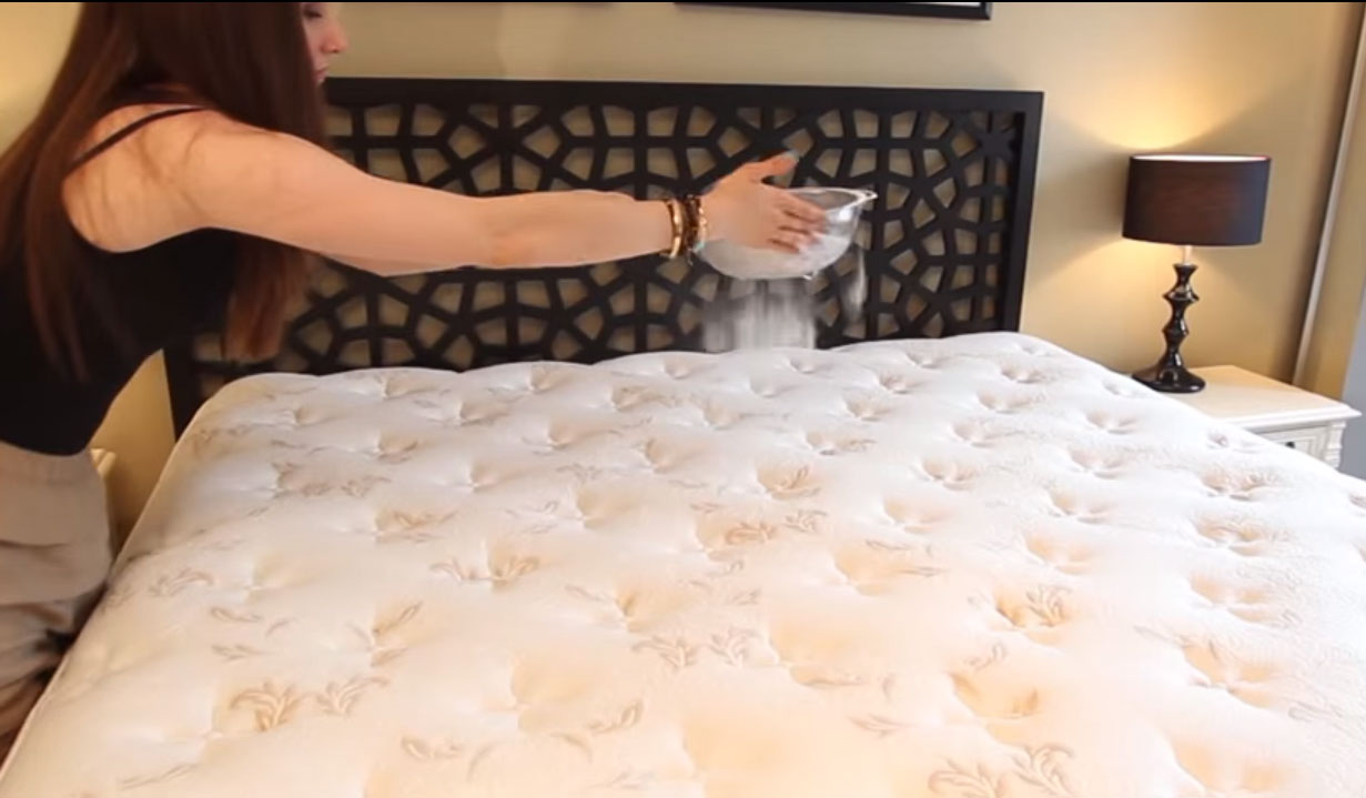 baking soda on mattress pad