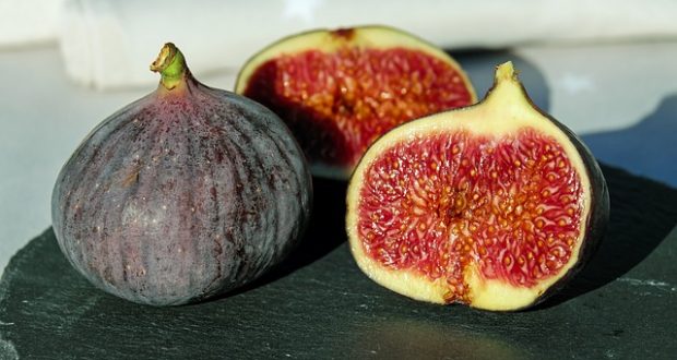 FIGS IN OLIVE OIL FOR ASTHMA, CHOLESTEROL AND ANEMIA