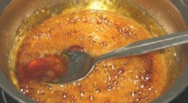 Boil Cinnamon and Honey and See Magic Happen: Treat Cancer, Cold, Flu, and Other Diseases with This Remedy