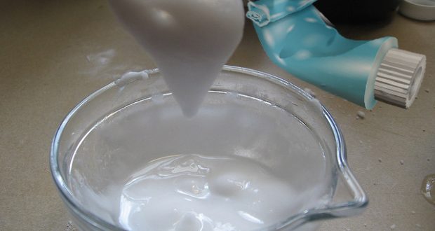 The Best Ingredients to Use in Homemade Toothpaste