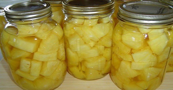 Health Benefits of Pineapple Water: Detoxify, Lose Weight, Reduce Water Retention